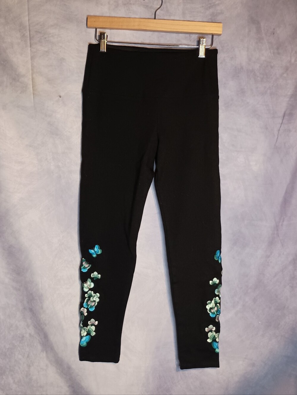 Athena Marie Butterfly Embroidered Black Leggings Yoga Pants Size M